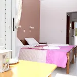 Bill & Mike 4* Κέφαλος